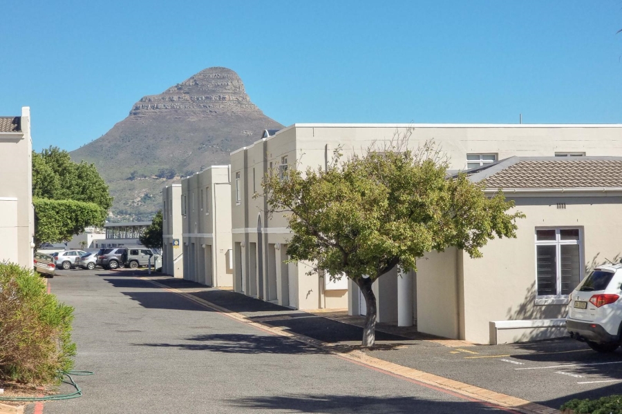 To Let 2 Bedroom Property for Rent in Devils Peak Western Cape
